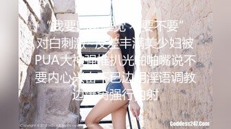 巨乳熟女深喉吃鸡啪啪 水这么多太滑了 戴套我不会射 啊啊老公好舒服 身材丰腴逼毛茂密 被小伙无套猛怼