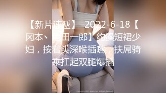   考完试放假家里人都去上班了体育系小哥把C奶漂亮女友约到家里来操逼妹子活不错