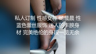 骚母狗吹鸡巴