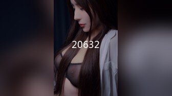  2023-05-01 MFK-0062热裤辣妹叫外送员帮忙按摩