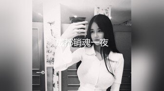 女儿同学诱惑 粉红色的小乳晕