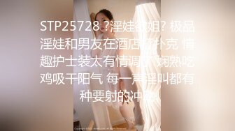  熟女人妻吃鸡啪啪 在家撅着大屁屁被无套猛怼 股浪滚滚 无毛鲍鱼粉嫩