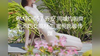 揉捏老婆的骚奶子