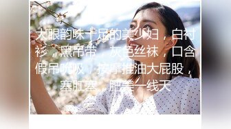 -大一学生贱畜，喝尿，舔屁眼，舔脚伺候的很舒服